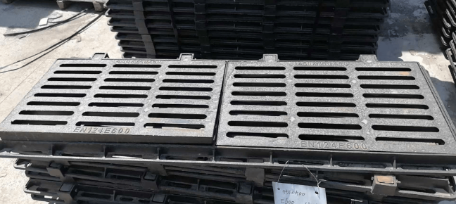 清苑球墨铸铁连体双篦展示